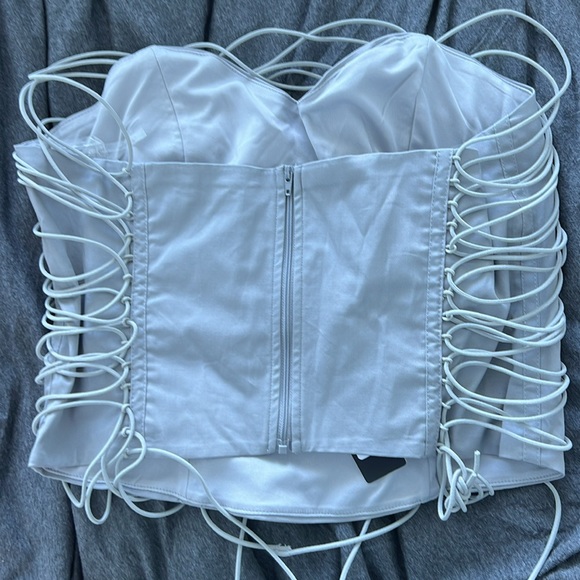 FASHION NOVA - ALL THE DETAILS CORSET TOP - Picture 7 of 8